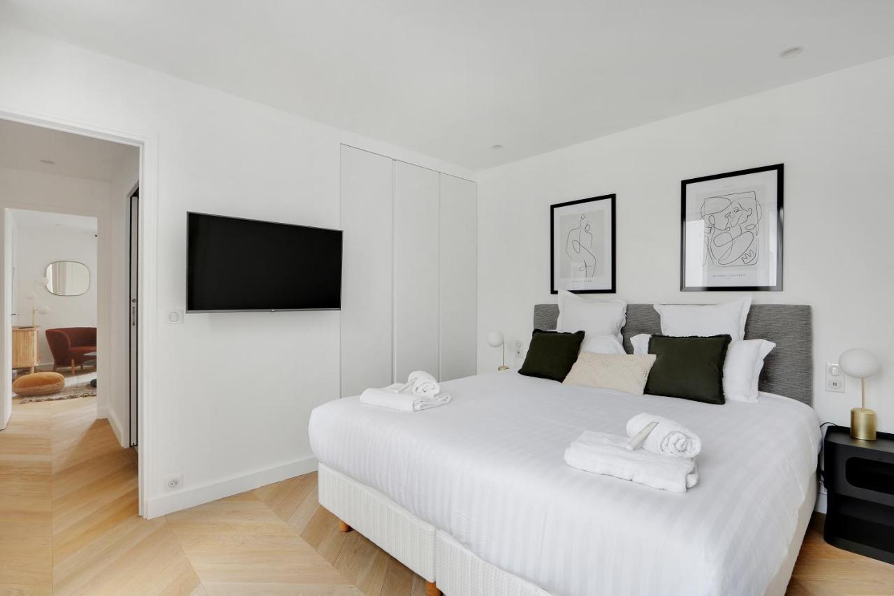 Pick A Flat'S Apartment On Place Du Tertre Paris Luaran gambar