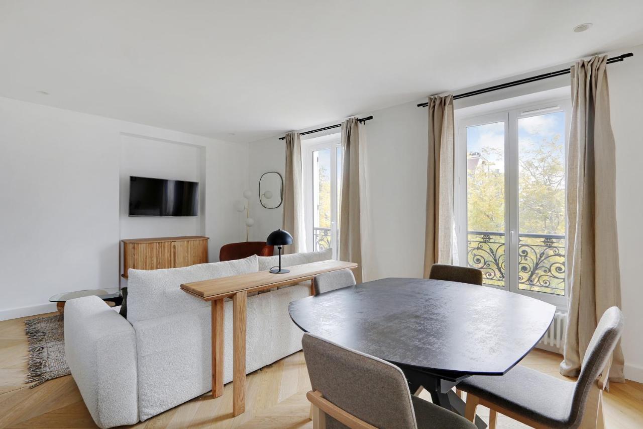 Pick A Flat'S Apartment On Place Du Tertre Paris Luaran gambar